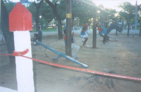 Prômica em deslocamento para assistir a concerto da banda de corumbá